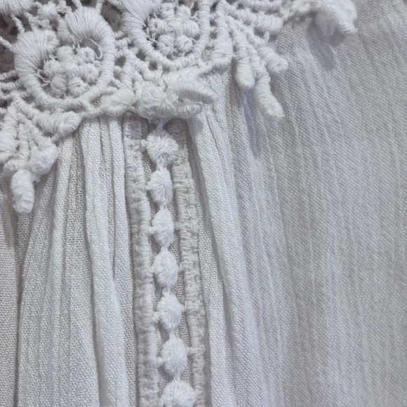 New Direction Women's SZ LWhite Long Sleeve Boho Peasant Top Lace Front Tie - Picture 5 of 10
